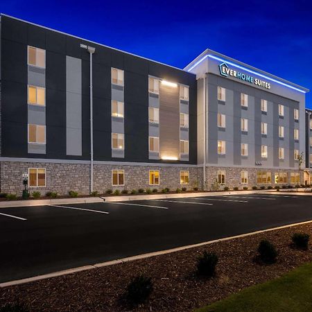 Everhome Suites Fayetteville Near Fort Bragg エクステリア 写真